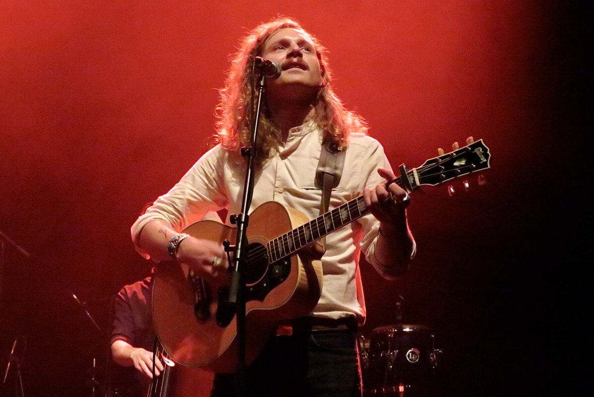 1drinstar's tweet image. The Wandering Hearts supporting Lukas Nelson at O2 Shepherds Bush Empire in London last night. @o2sbe #o2shepherdsbushempire @thewanderhearts #thewanderinghearts #o2shepherdsbush #livemusic #music #londonmusic #gig #countrymusic #liveband