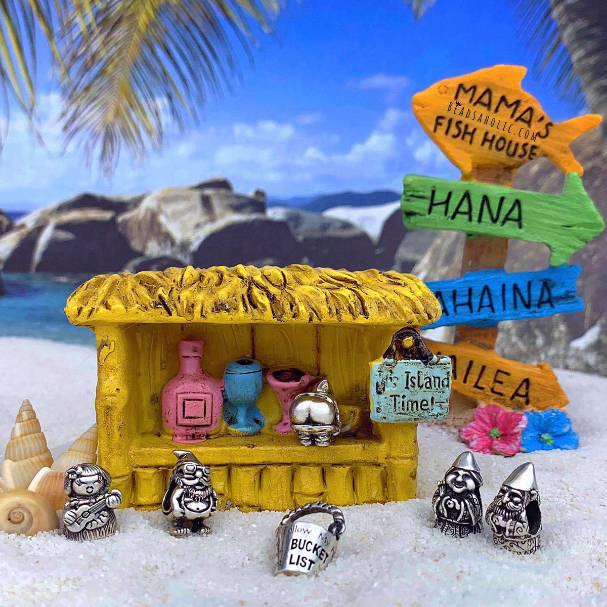 beadsaholic's tweet photo. Ohm Gnome Festival 2019 festivities have started and there is a giveaway on Beadsaholic 😉 https://t.co/JODPMBNQ1c

#ohmgnomefestival2019 #ogfest2019 #ohmfest2019 https://t.co/fcsz86yPPR