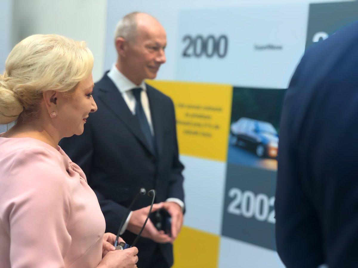 MEconomyRO's tweet photo. The inauguration of the Renault Connected Building in Bucharest🎉 https://t.co/msOm3waNoB