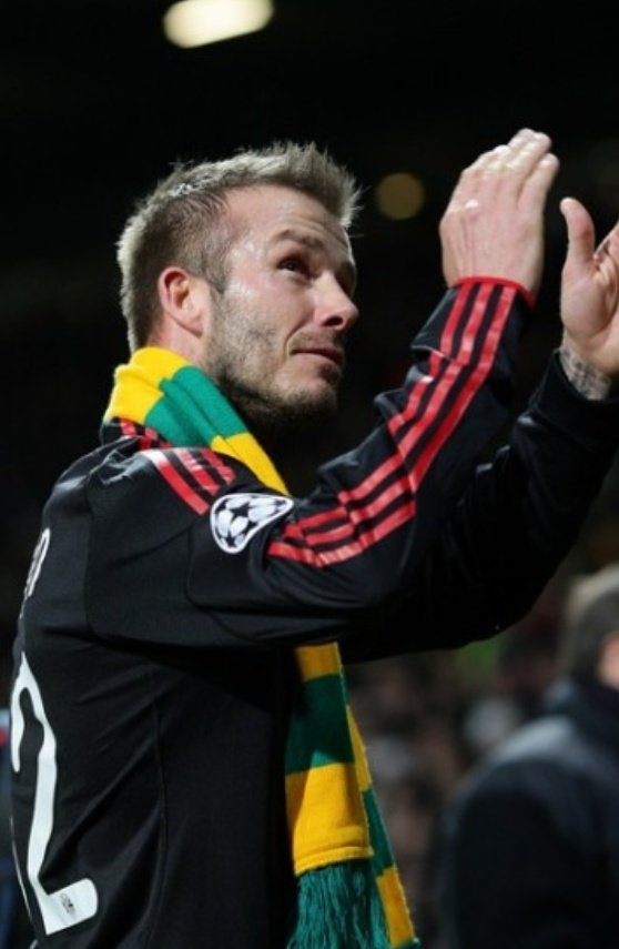 AntiGlazerFC_'s tweet photo. @ManUtd Beckham hates Parasites. So do we 
#GlazersOut 🔰 https://t.co/IvhisfGZwv