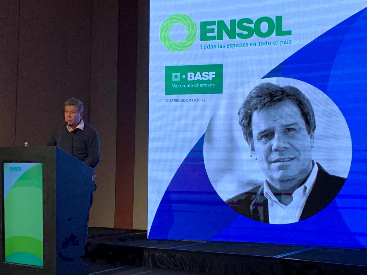 CongresoCIPAL's tweet photo. Excelente presentación de Facundo Manes "Comportamiento del Cerebro humano en tiempos de cambio" en el evento que organiza #Ensolpets "Toma de decisiones en Tiempos de Cambio" hoy en Pilar, Buenos Aires, Argentina @ManesF #liderazgo #creatividad  #cooperacion #Elcerebroargentino https://t.co/O6Pi7kpvuW