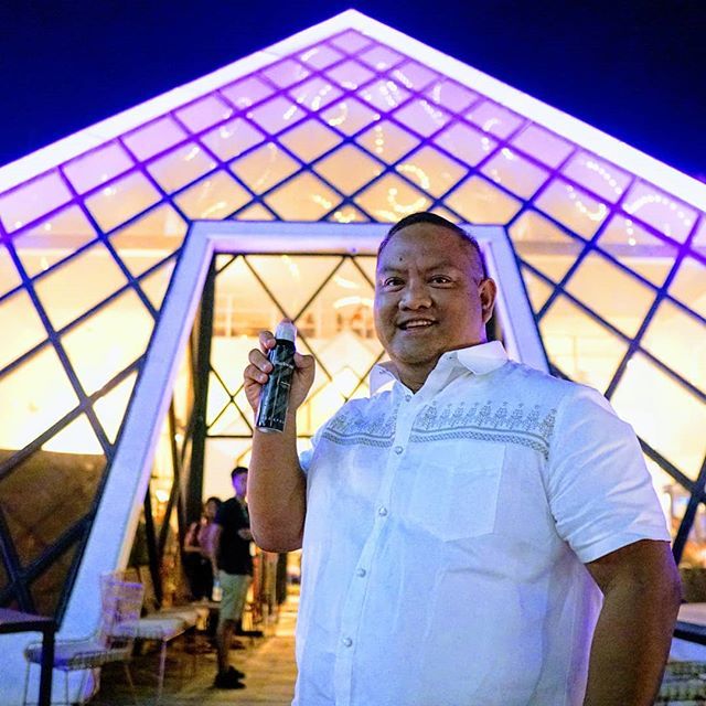 KalamiCebu's tweet photo. The "mayor" is swearing in with #BlackWater #DarkRebel #DeoSpray! #EBBeautyFiestaCEB
#ThePyramidCebu #ootd #barong https://t.co/pBn9ljizpL https://t.co/1Xf30eSOGY