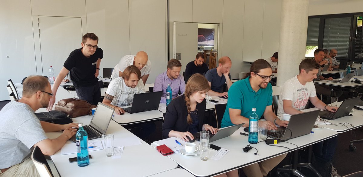 renethimel's tweet photo. Unser zweiter #CodeJam bei @adessoAG. Danke an @ibraeuninger für den informativen Tag! https://t.co/jc70oWrVeH