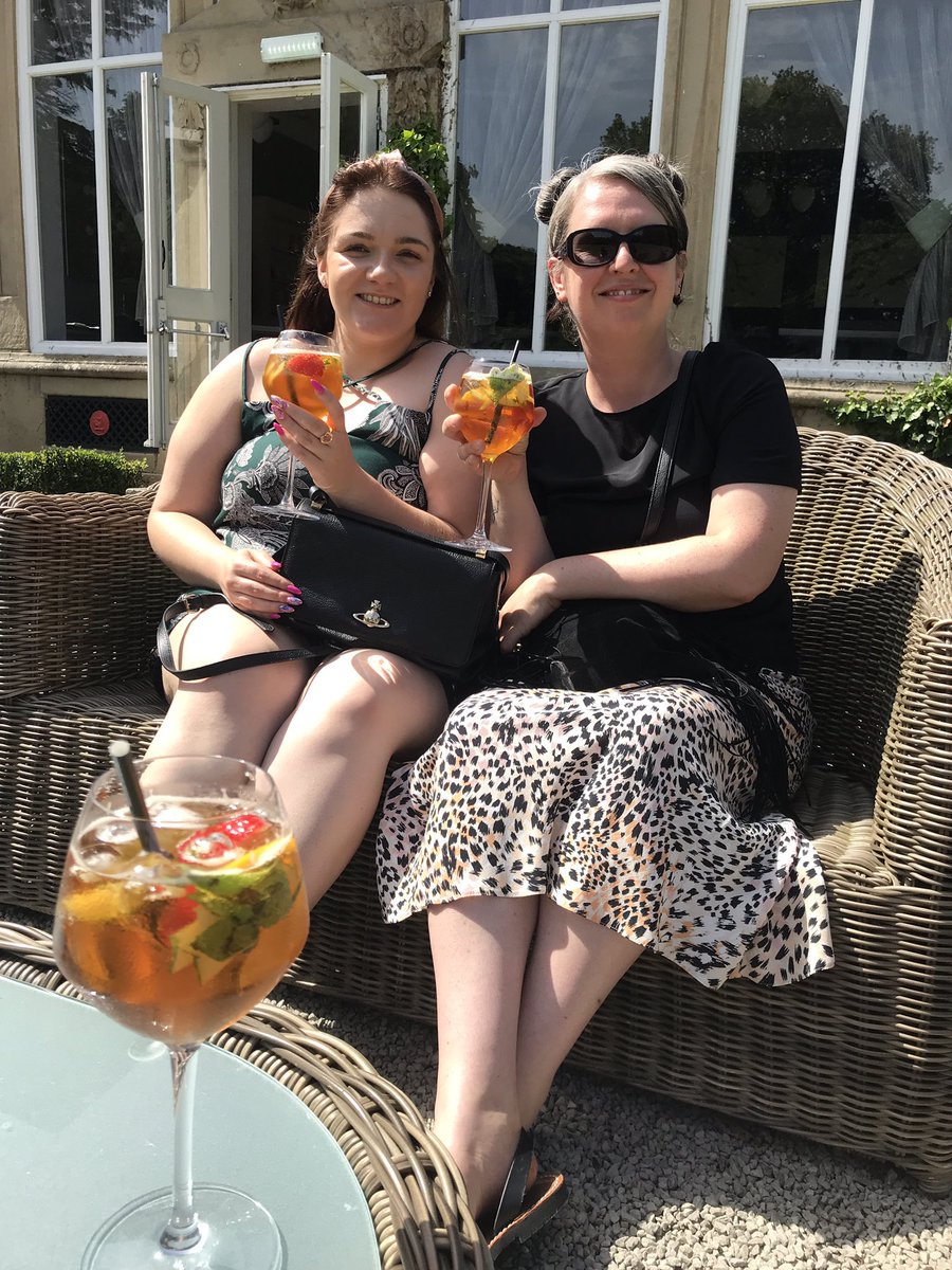 HelenLucking's tweet photo. What a lovely way to spend a Friday afternoon with colleagues #Napthens #togetherisbetter https://t.co/Twa33c2s5a