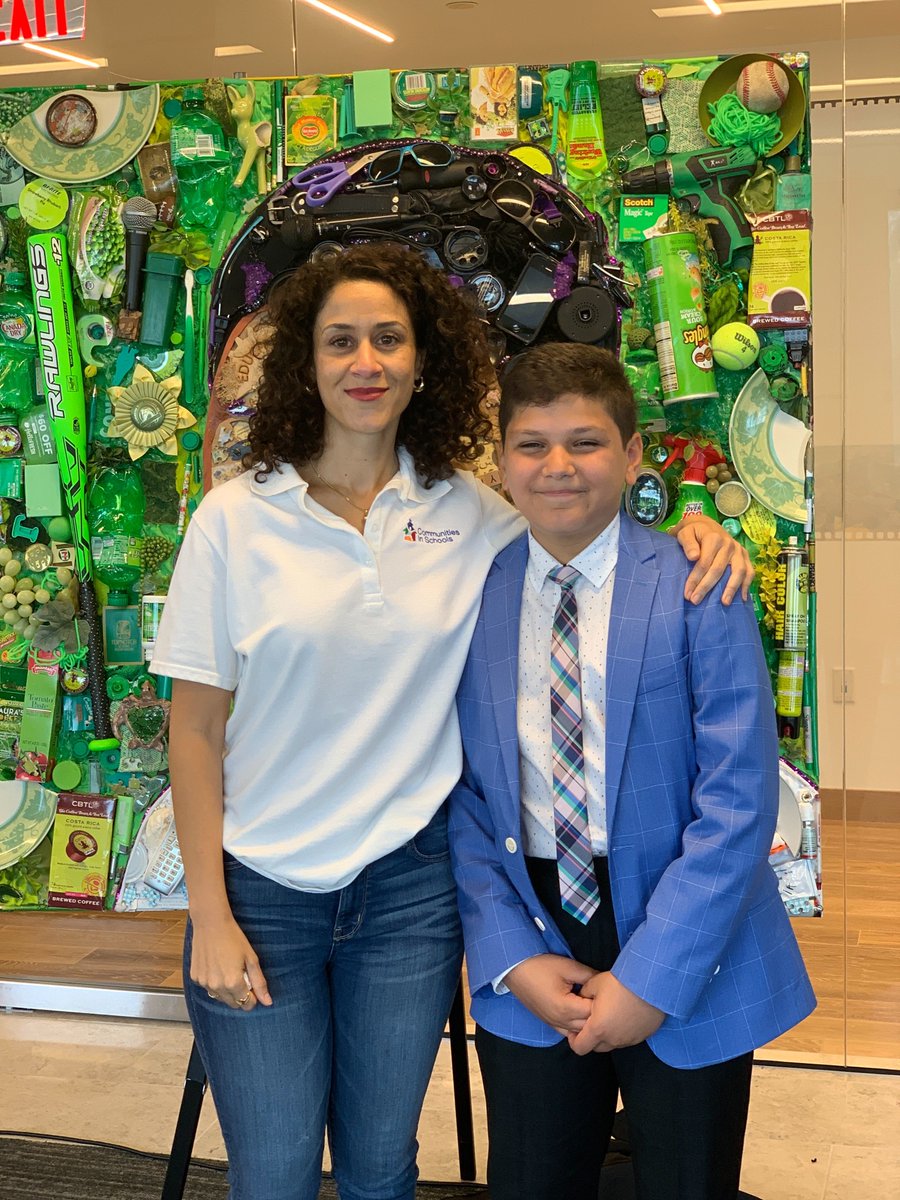 CISNational's tweet image. Meet Shams -- the newest student to be featured in our #WhatWeAreMadeOf mosaic portrait series! A Syrian migrant, Shams found his voice with the support of his @cisofnova site coordinator Ms. Rula. Watch Shams on @CBSThisMorning: inschools.us/meetshams #AllinforKids