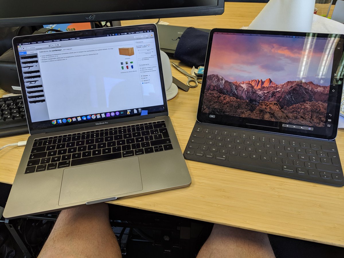 juliencdt's tweet image. Apple : l'iPad Pro remplace votre ordinateur
Moi : non
Apple 2017 : là ?
Moi : Non
Apple 2018 : là ?
Moi : Non
Apple 2019 : là ?
Moi : Non
Apple Sidecar : j'ai une idée 
Moi : 😍😍😍😍
