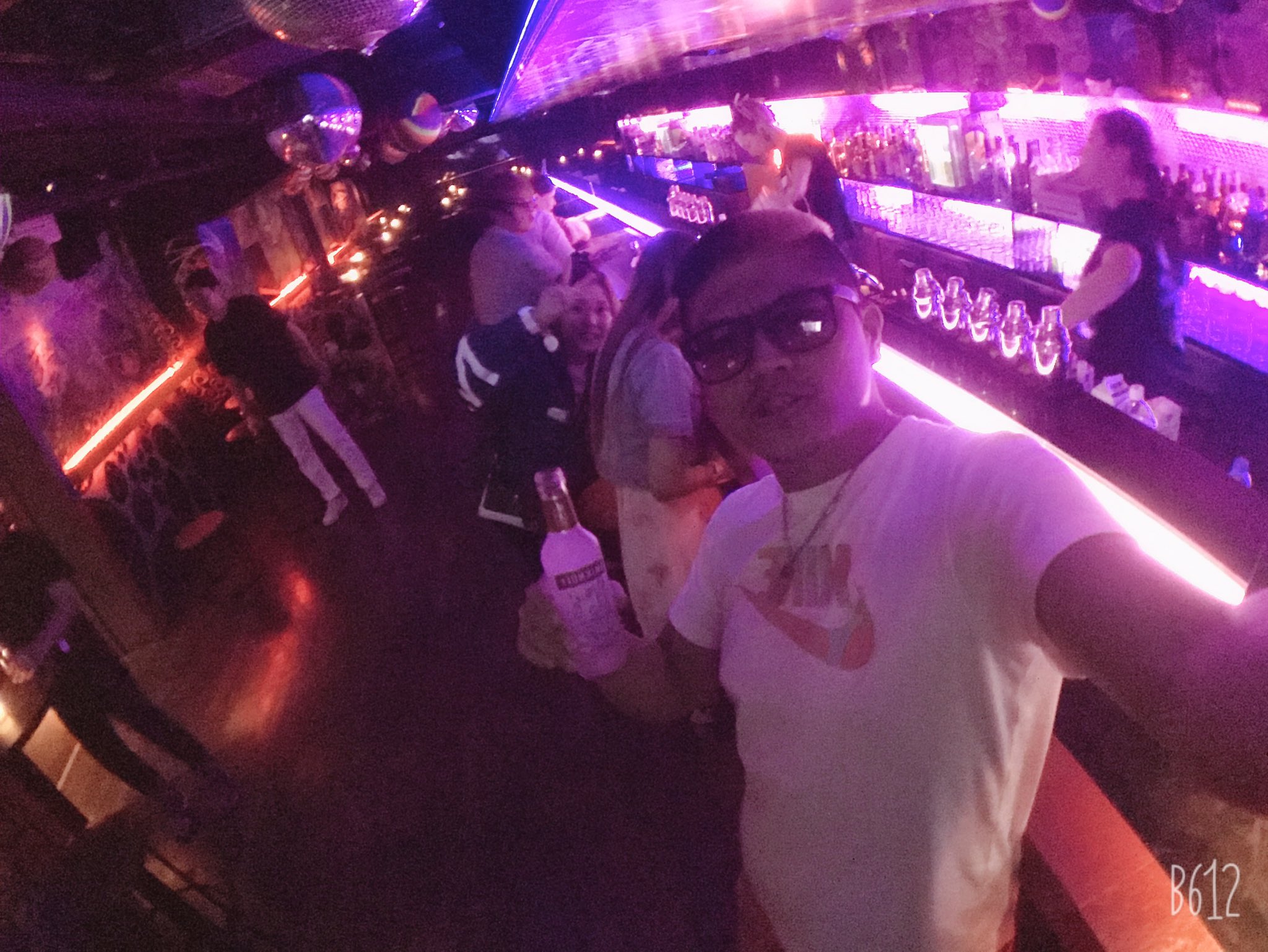 かず軍曹 Donpy 名古屋のクラブ行くんだけど Idかオルカかどっちだ クラブ パリピ オルカ Id T Co Hvg4vqpbno Twitter