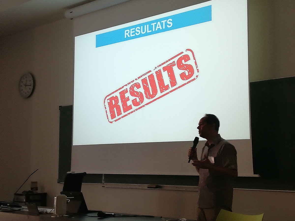 edunumerique's tweet photo. #sfun19 D.Moalic : les ateliers des #formations hybrides ont lieu dans des #fablabs, avec des médiateurs compétents prenant le relais de l'établissement émetteur. Résultat : une formation motivante, clé-en-main et flexible. #mooc #formationcontinue cc @funMOOC @imtFrance https://t.co/2n3Ad9ZOOT