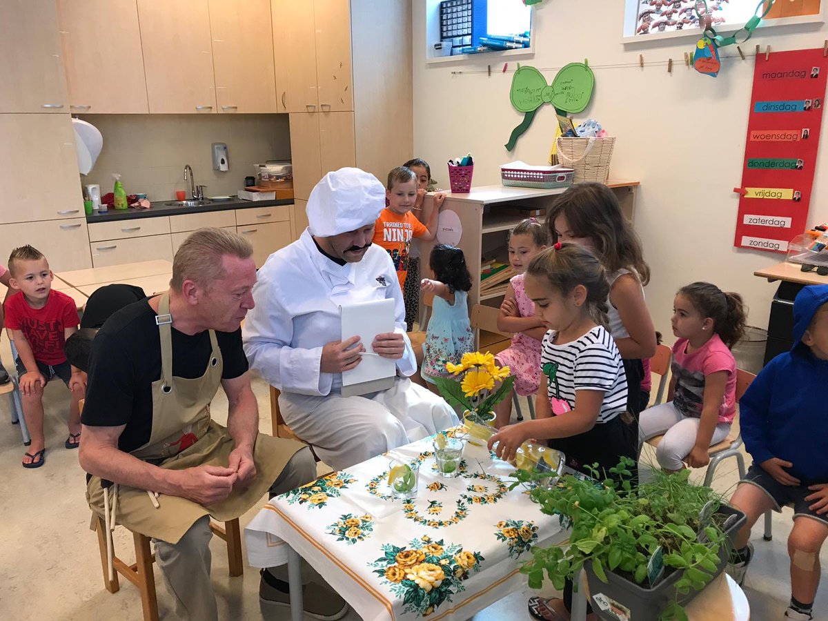 Afsluiting van het eerste project Jeelo “omgaan met de natuur”. Trots op alle kinderen en medewerkers.
