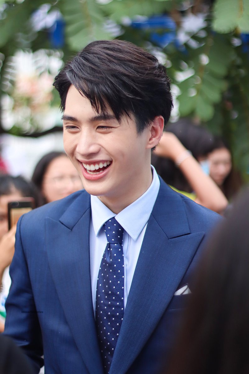 28062019_ 🌄💫✨

        อ่อนโยน อ่อนหวาน ยิ้มเก่ง อารมย์ดี อบอุ่น น่ารัก ยกให้หมดทุกข้อเลยจ้าา🌻🤟🏻💙✨~ เวรี่เลิฟจิงๆ คนนี้ 🥰

#ฟากฟ้าคีรีดาว #คิรี #สารินหรือสามี #ChulaCuteboy #inpitar #innsarin #paujinjong  🌸🍃