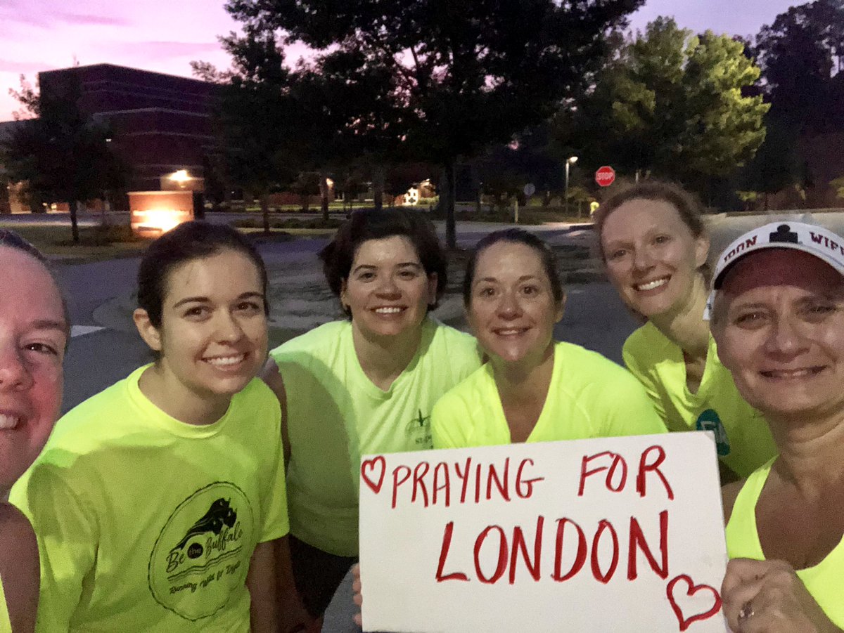 dawncochrancsc's tweet photo. 6 PAX praying hard for London Harrell and family today #londonstrong #FiALexSC https://t.co/XAGuZq36lp