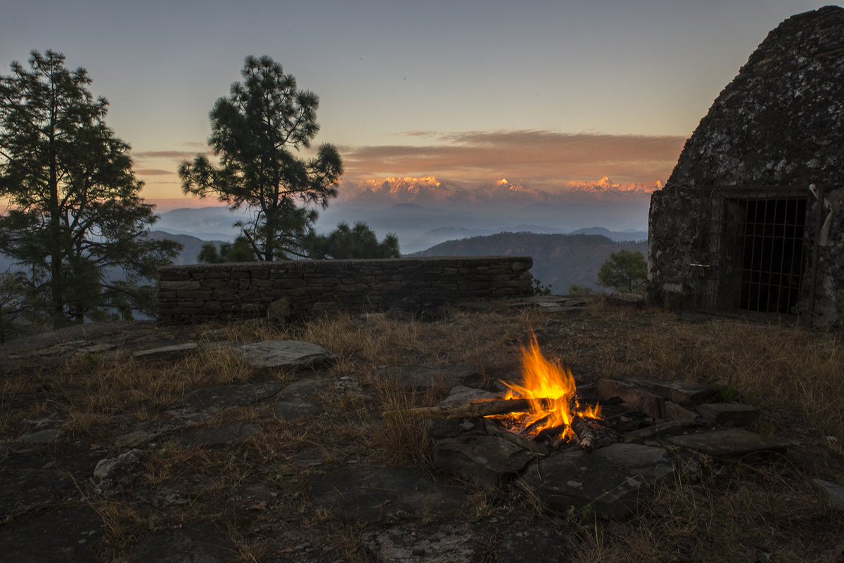 Somewhere in #Binsar
Let's preserve our forests and work towards all things sustainable

#ClimateChange #ResponsibleTourism #SustainableLiving #SustainableTourism #UNSDG #EcoTourism