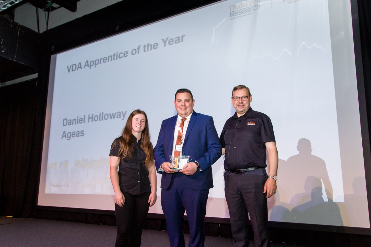 ThatchamRepair's tweet image. Congratulations to our Apprentice of the Year 2019 winners. 

Charlie Spicer, @rainbowbodyshop
Dafydd Hughes, Patersons Auto @manchetts 
James Briggs, @metpoliceuk 
Daniel Holloway, @AgeasUK 

#FireItUp #Apprenticeships #Automotive #repair #bestsector #careerpotential #future
