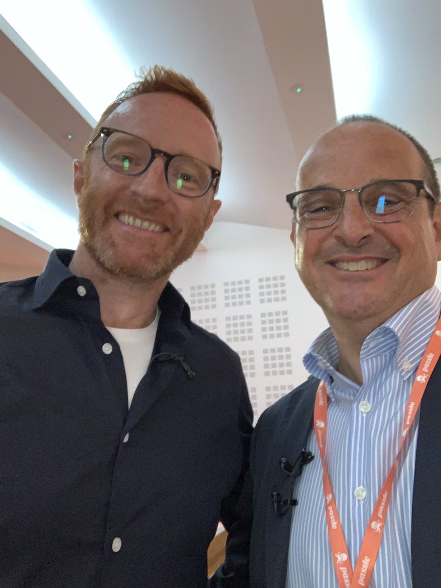 leadingmindsww's tweet photo. Awesome feedback from @benjaminryan's #keynote yesterday at the #Rainmaker19 event. Boisterous laughter, great storytelling on #Purpose, vision and human potential abounded.
Have Ben speak at your next event:
https://t.co/nEcvLzWoNM
#championmindset #teamwork #peakperformance https://t.co/XqwOTY7fUP