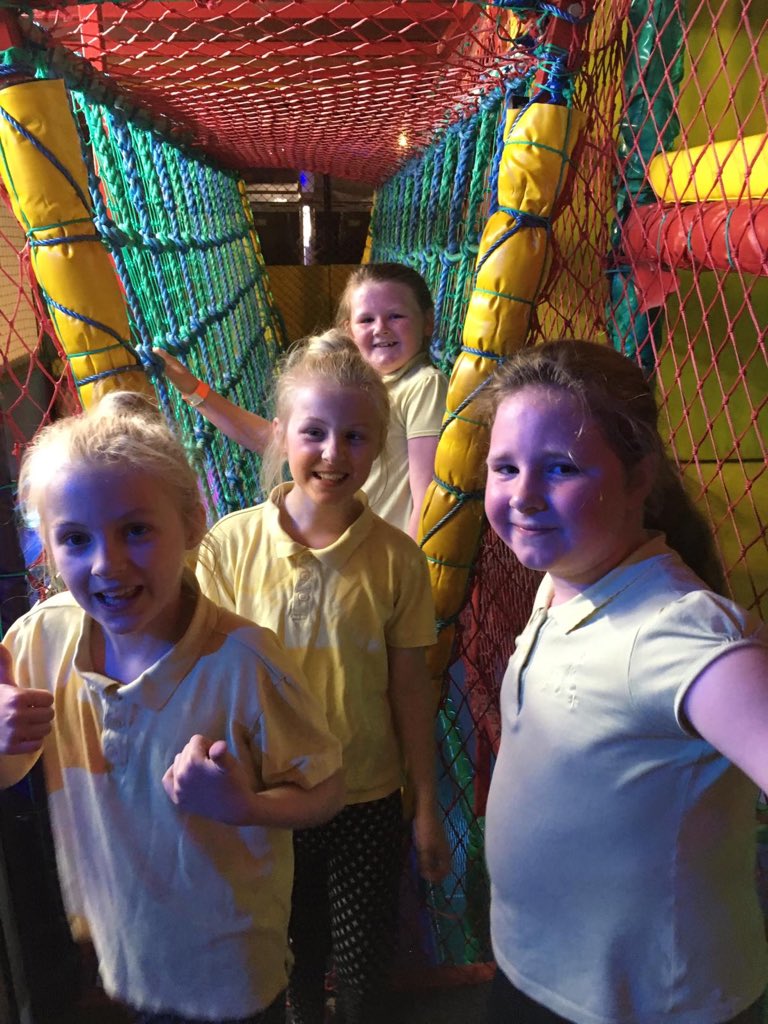 YsgolCC's tweet photo. More Geronimo's fun with #year4st #year4na https://t.co/fS0Fe69jlM