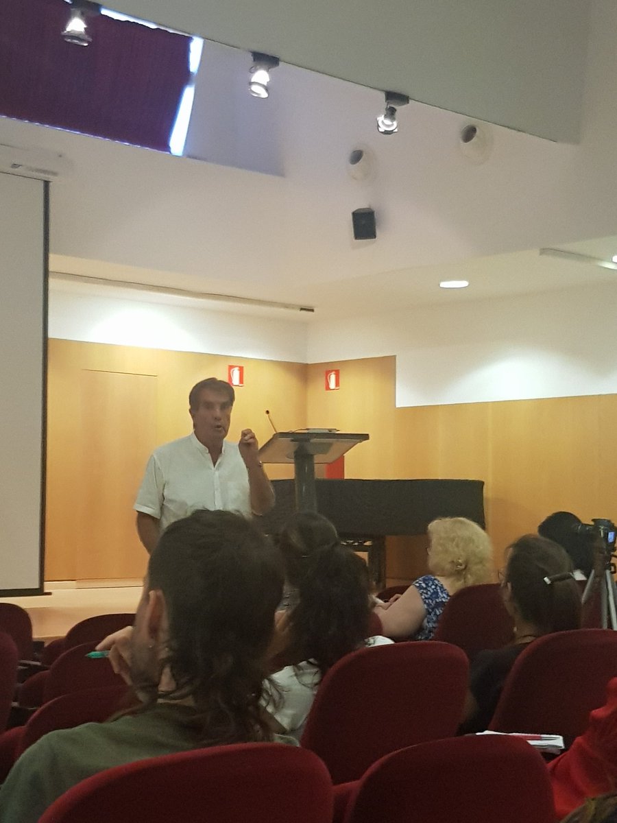 "El objeto más complejo que tenemos es el discurso" Dr. Teun Van Dijk. #VENCUENTROYIIJEL