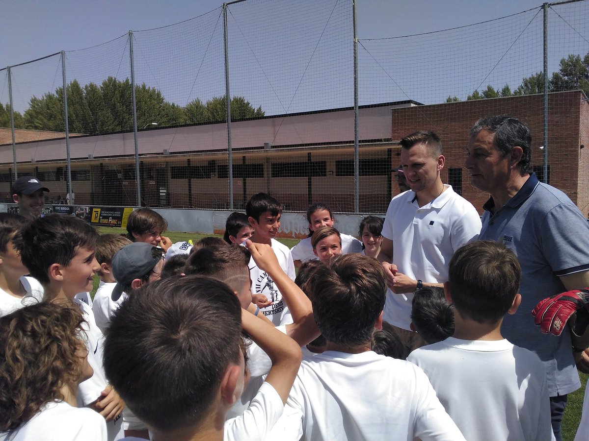 La Factoría BCF (@lafactoriabcf) on Twitter photo Y llegó la sorpresa en este VII <a href="/CampusCheryshev/">Campus Cheryshev</a>. La visita de <a href="/Cheryshev/">Denis Cheryshev</a> ilusionó a los participantes que le hicieron infinidad de preguntas. Esta tarde más! Y llegó la sorpresa en este VII <a href="/CampusCheryshev/">Campus Cheryshev</a>. La visita de <a href="/Cheryshev/">Denis Cheryshev</a> ilusionó a los participantes que le hicieron infinidad de preguntas. Esta tarde más!