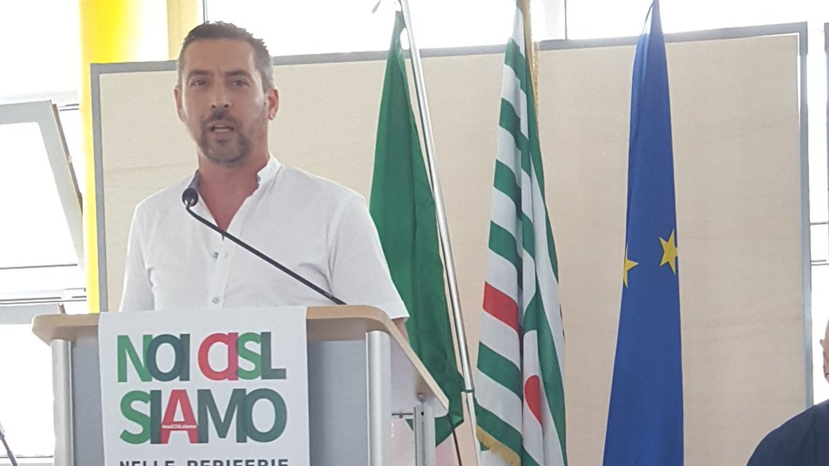 fimcislFVG's tweet photo. Assemblea Organizzativa della @cislfvg

@GPTurus il sindacato deve aprirsi ai lavoratori nei luoghi di lavoro, sul territorio evitando il rischio chiudersi  nelle sedi e concentrarsi solamente sui servizi.

#noiCISLsiamo 
#SmartUnionFim https://t.co/lqTXNf428F
