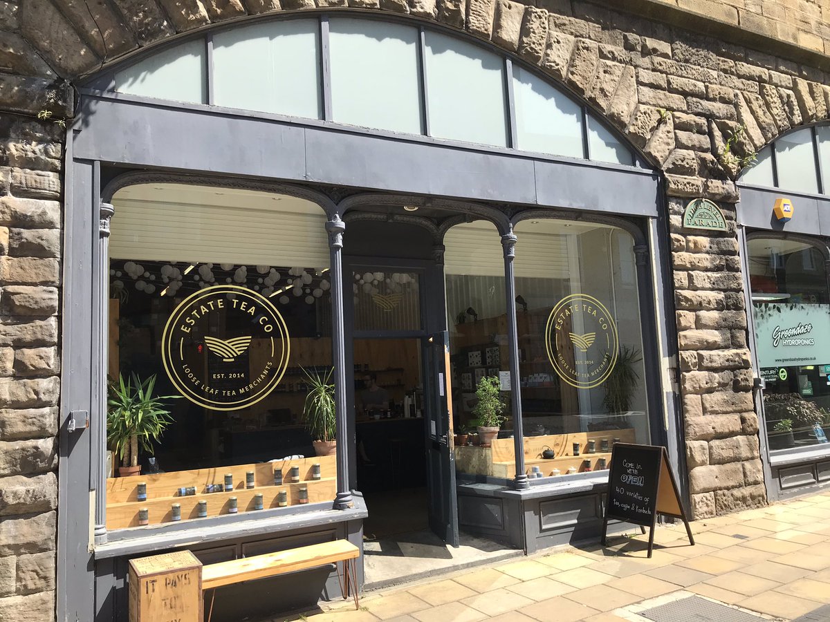 HighflySam's tweet photo. Interviewing the wonderful Tom Webb from @estateteaco this morning. A @NorthumbriaUni graduate who has been running his business for the last 4 years and now supplies huge chains up and down the country with luxury teas from around the world. #GETM3 https://t.co/qSSISWYYwd