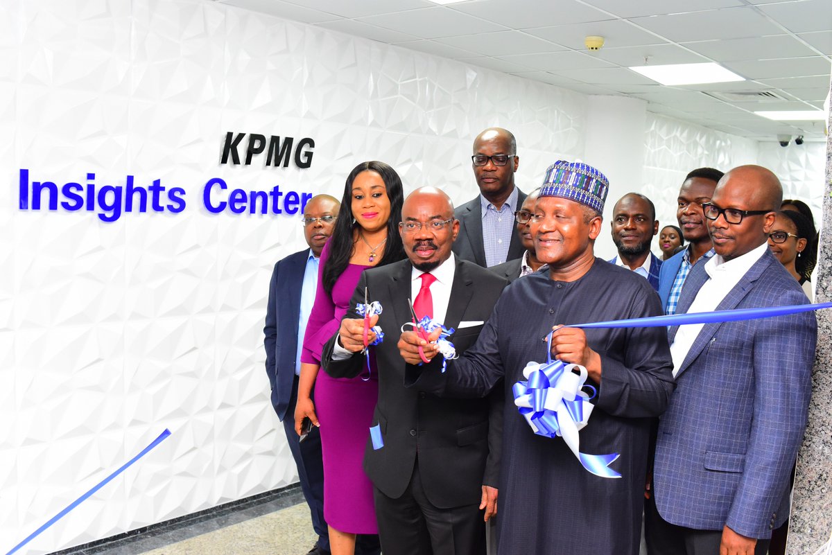 KPMG_NG's tweet photo. The formal opening of the #KPMGNigeriaInightsCentre as performed by (L-R) @Josephtegbe; Jim Ovia; Alhaji Aliko Dangote; Nneka Eluma; @KunleElebute @olu_olayinka #KPMGNigeria #KPMGAfrica #KPMGData #KPMGAnalytics #KPMGInnovationHub https://t.co/gYMTBlpbb8