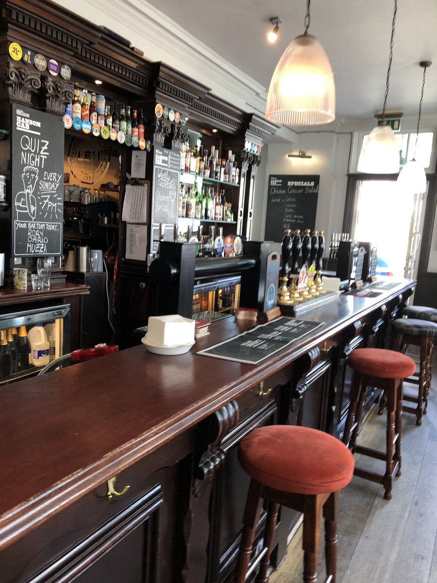 The Hansom Cab tweet media