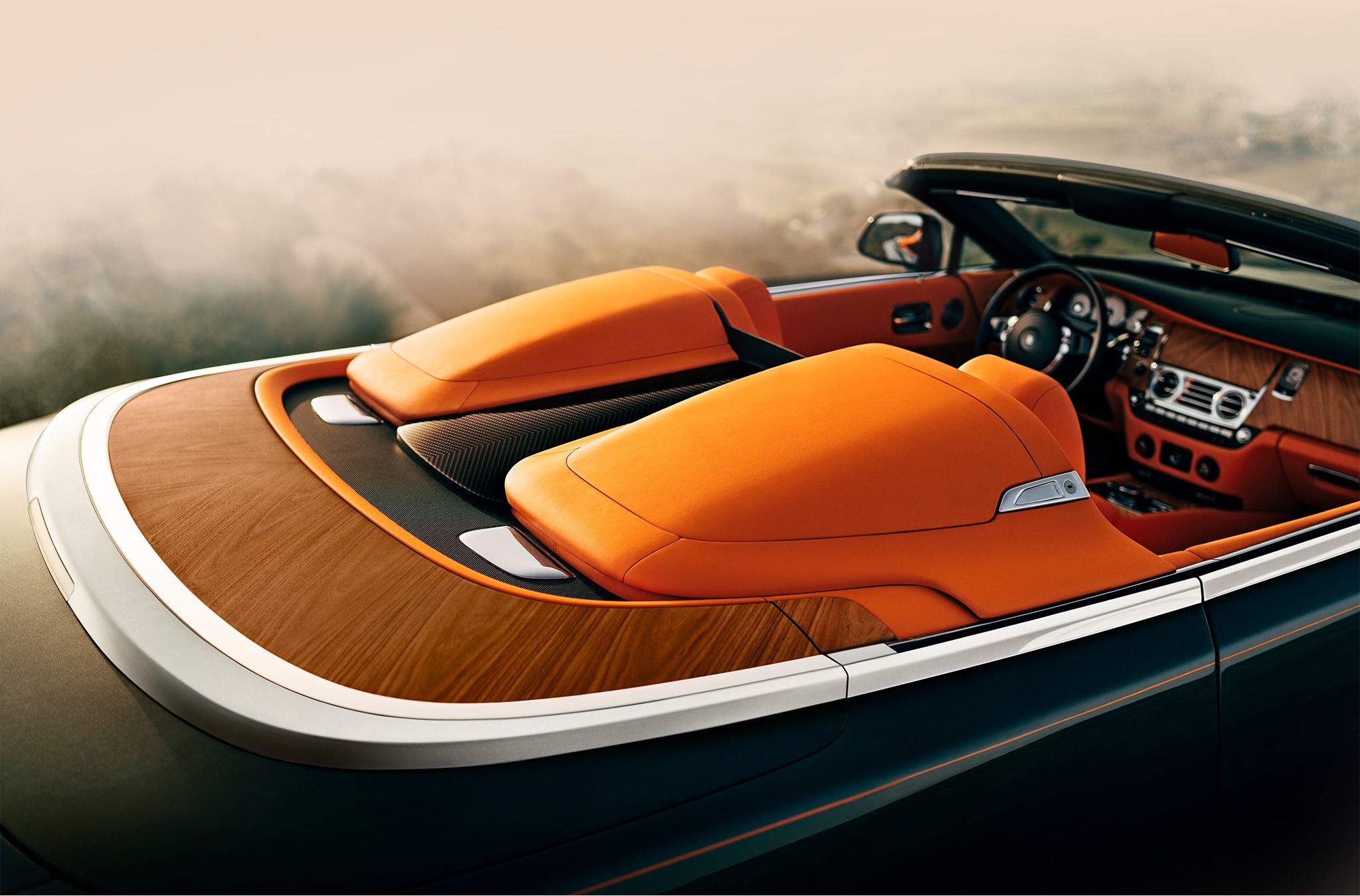 Rolls Royce Dawn салон