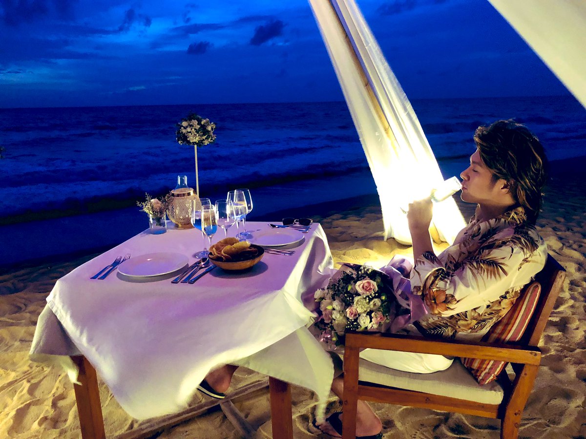 TOMORO_KING6666's tweet photo. My dinner time in Phuket๐ฝโจ
#phuket #renaissanceresort #resortlife #goodlife #dinnertime๐ด #dinnertime๐ด๐ #dinnertime๐ #dinnertimes #dinnertonight #dinnertable #ใปใฌใ #้ๆใก #็คพ้ท #ใฉใใใผ #ๆฅๆฌ่ชใฉใใ #ใปใฌใใชใใฃใผ #ceolife #dinnerwithaview #dinnerset #ใใซใบๆ #TOMORO https://t.co/BWAkV1NbkE