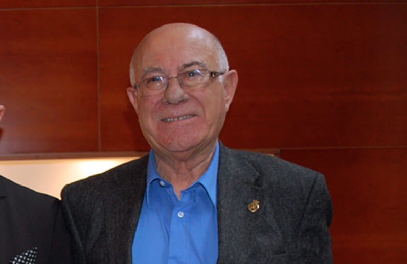 Trista Notícia. Se’ns en va el Sr. Ricard Viñals. Un apassionat i un històric del nostre Esport. El meu condol a tota la família. DEP Ricard.