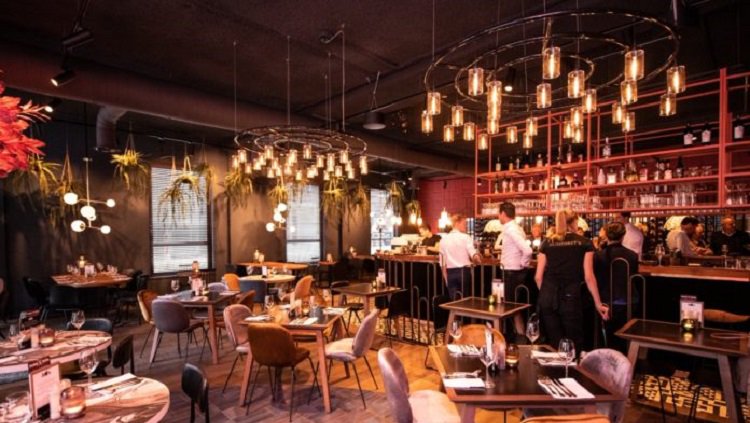 ADVERTORIAL: Sir Winston Leisure Group verwelkomt Humphrey’s in Scheveningen! - haaglandenvoetbal.nl/2019/06/28/adv…