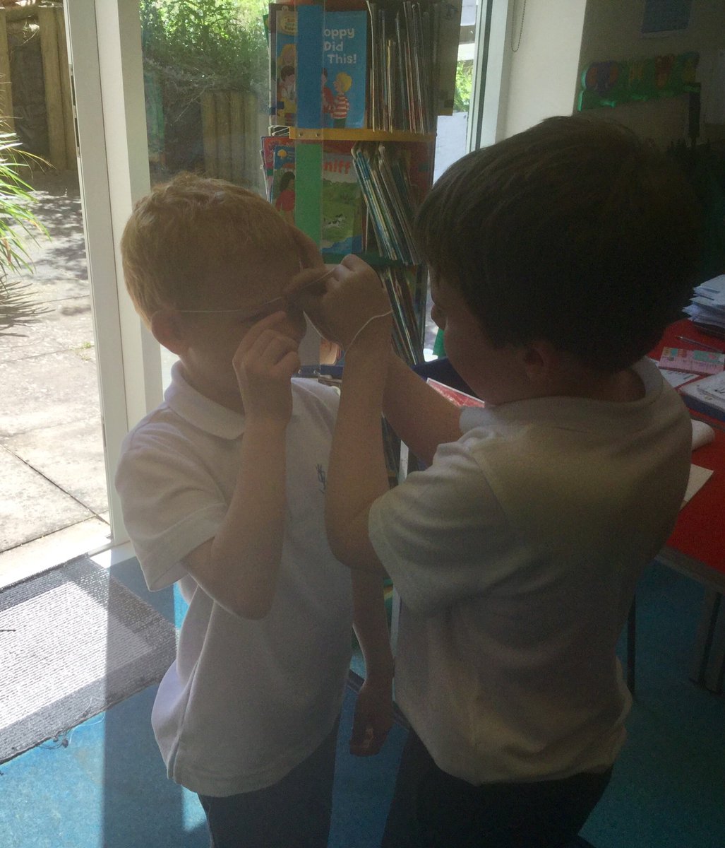 SouthFarnham's tweet image. How does the size of our head compare to our age? #Year2Learning #investigating #science #WeLoveLearning #learningtogether