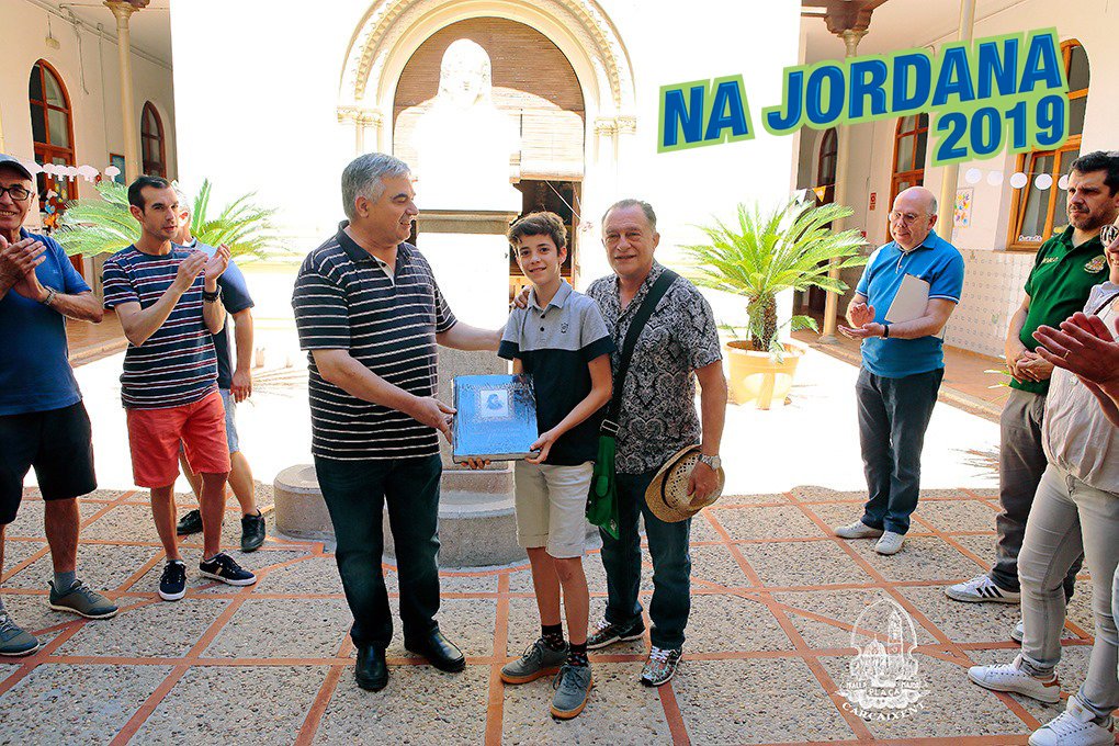 najordana's tweet photo. Fa uns dies, vam tindre el plaer de compartir una jornada de convivència amb els amics i amigues de la FALLA PLAÇA MAJOR DE CARCAIXENT @PlacaMajor. Un any més, entorn al record de la figura de Pepe Pastor, ens vam reunir. #GermanorFallera #AmicsiAmiguesPerSempre https://t.co/bbrEUIXcfn