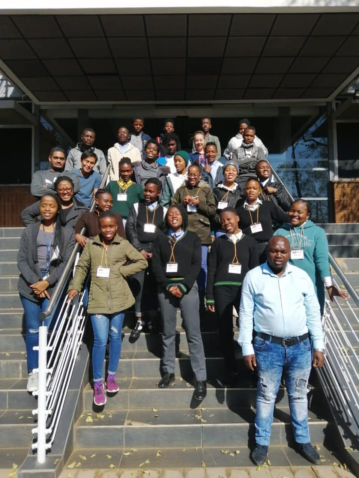 CSIR's tweet photo. Senior #DIRISA researchers had the opportunity to host 30 Gr 11 learners from 2 schools in Mamelodi this week. The learners were exposed to basic A+ & Python programming. Thanks for hanging out with us! We hope your new skills will assist you in your future careers #ItsMyCSIR https://t.co/z6mtrQAzeD