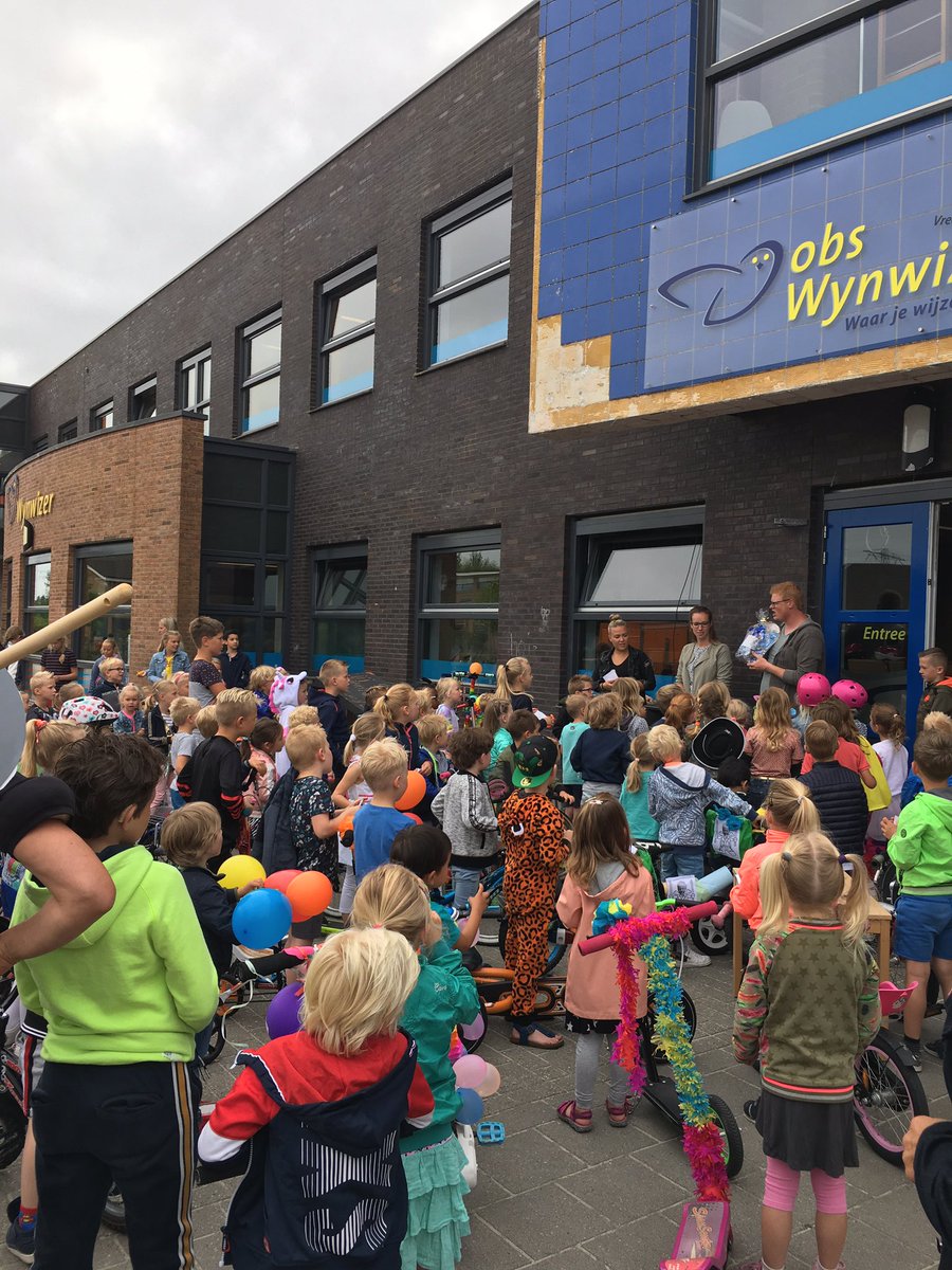 wynwizer's tweet photo. Eerste Wynwizer Wielerronde was een groot succes! #wynwizer #wielerronde #alleswatwielenheeft https://t.co/yFi2BYpDGz