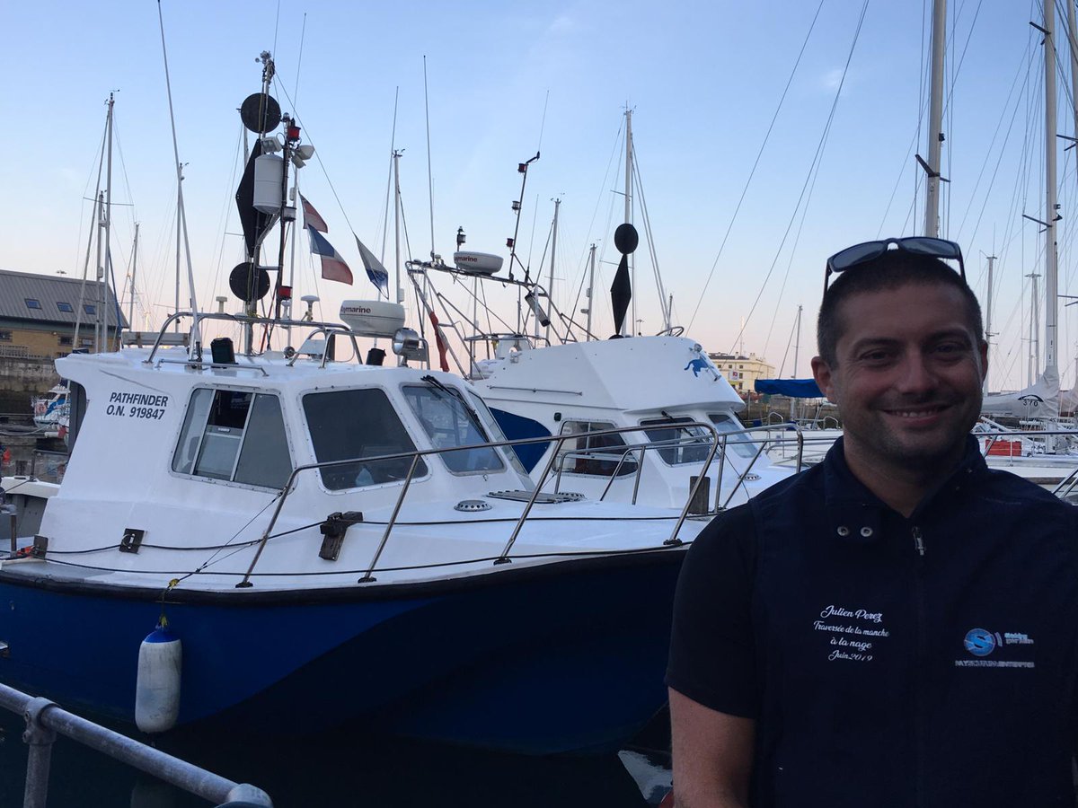 Il l’a fait ! Julien Perez a traversé la Manche à la nage en maillot de bain. Plus de 42km en 13h26 dans une eau autour de 15 degrés ! Un véritable record 
Bravo Julien X-Coaching/Traversée de la Manche ! MyScutum Enterprise est très fier de l’avoir accompagné dans ce défi !