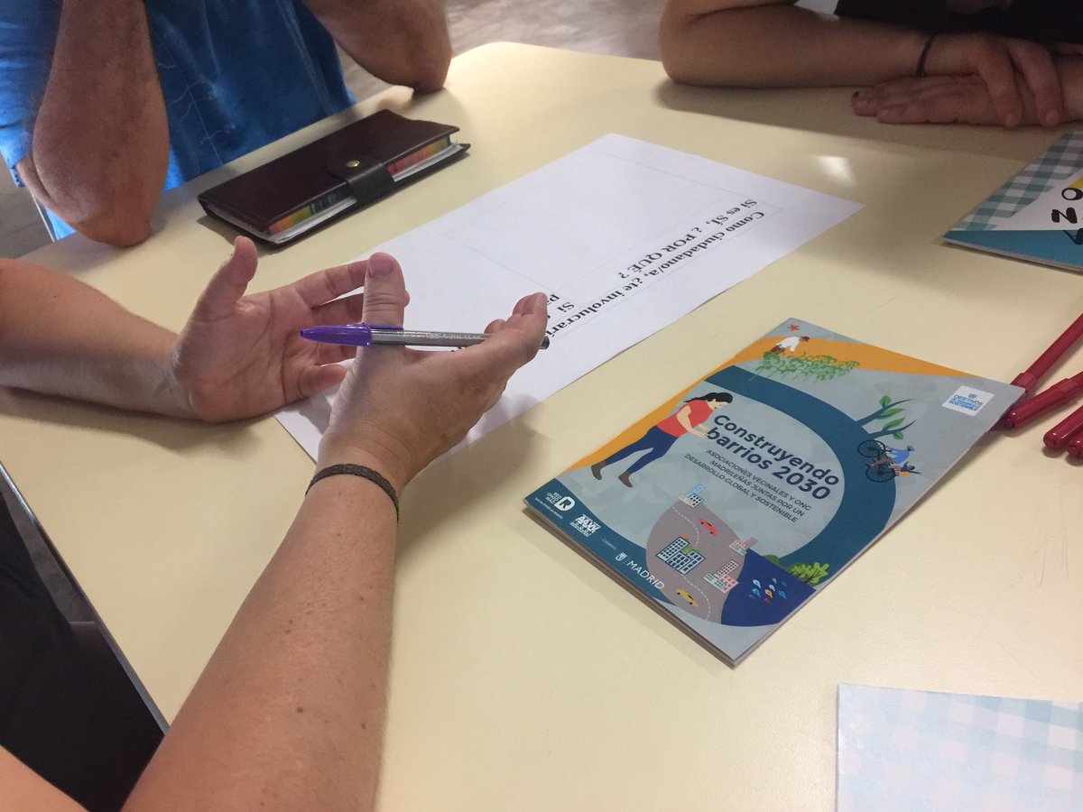 cibervoluntario's tweet photo. Compartiendo la experiencia #empoderaxlosODS en @MedialabPrado con organizaciones como @porCausaorg o @redongdmad 💡 Participación ciudadana en la #Agenda2030 y los #ODS ▶️ #ODSlab #participación #alianzas #EmpoderaxlosODS https://t.co/RjGvAo1hdp