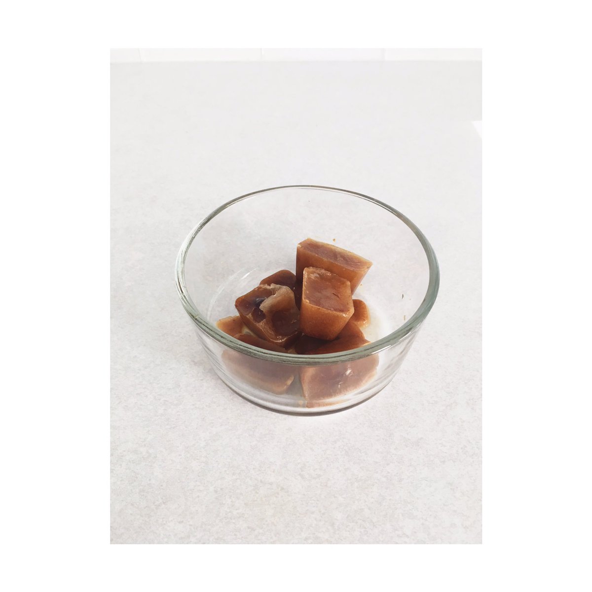MelissaLMRogers's tweet image. My #coffeecubes. 
Really delicious &amp;amp; refreshing 😀. #coffee