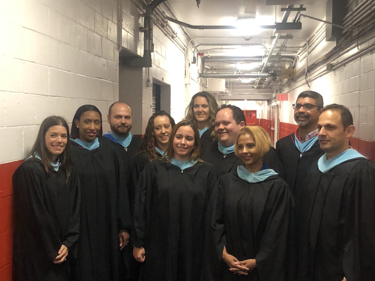 bryant_wc's tweet photo. Everyone is graduation ready!! Congrats class is 2019! @DOEChancellor @WCBryantHSLIC https://t.co/tnb2bjuWL3