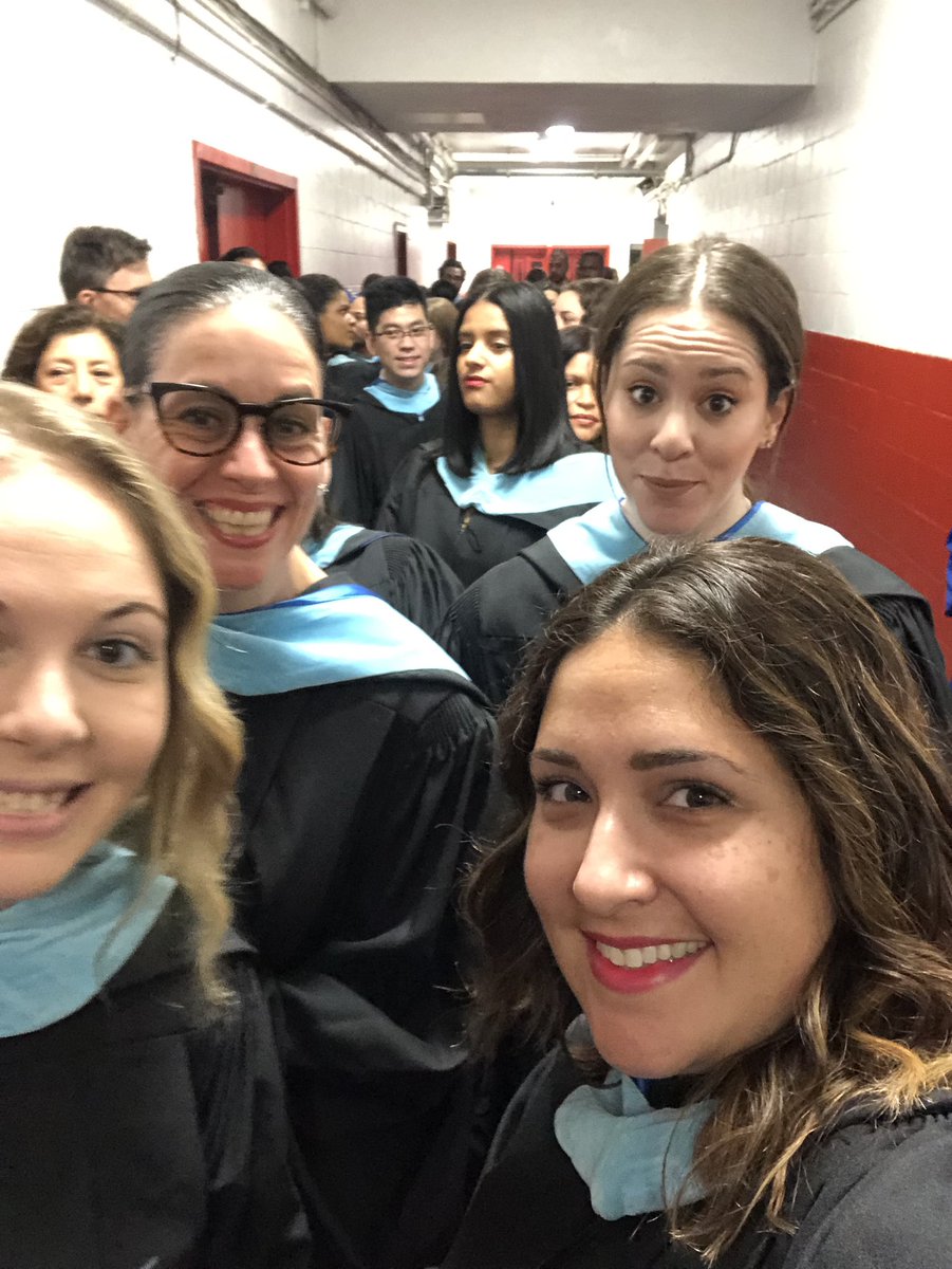 bryant_wc's tweet photo. Everyone is graduation ready!! Congrats class is 2019! @DOEChancellor @WCBryantHSLIC https://t.co/tnb2bjuWL3