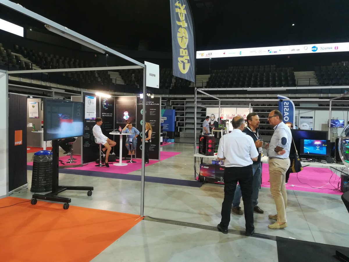 Alhianer's tweet photo. Sur le stand de @visiopm, @marseilleinnov au salon #RDVCONNECT 1er salon des nouvelles technologies du Sud @MaRegionSud https://t.co/e0HFnI3E21