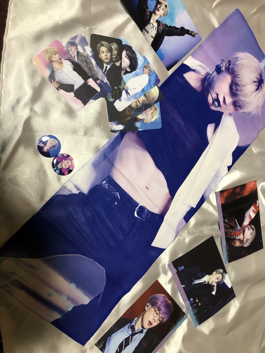 ___jm1O's tweet photo. @kimvkiss 
@SWEETPILL_JM 

本日届きました☺️❤︎ずっと楽しみに待っていたので大切にします💜お取り纏め有難うございました🙇‍♀️ https://t.co/NId1BX36y5