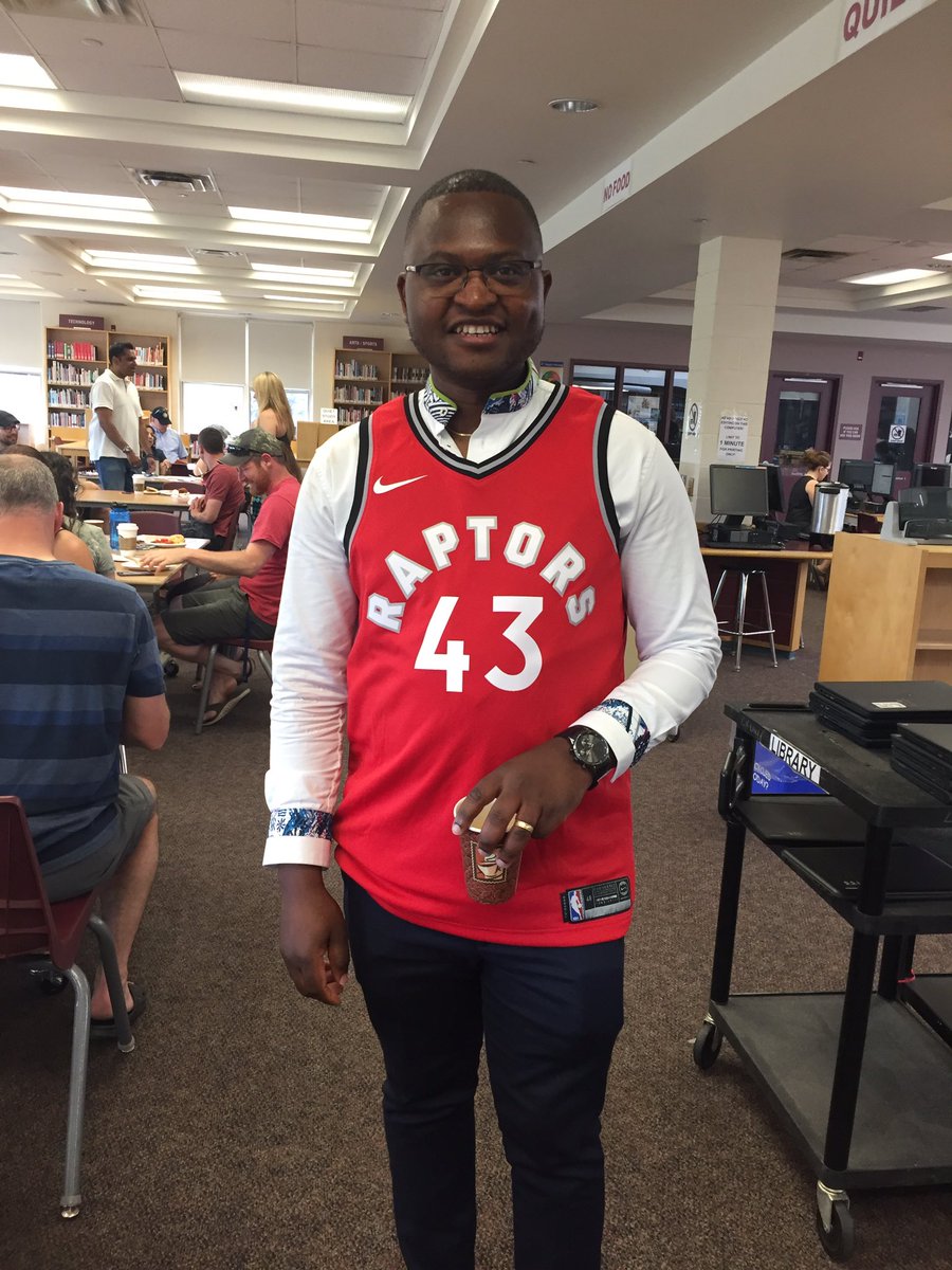 EricKeunne's tweet photo. From now on please call me Spicy K! Special Thank you to the amazing Leadership Team @irhs1 for this wonderful farewell gift. Mille merci. https://t.co/CNqnF7d5wc