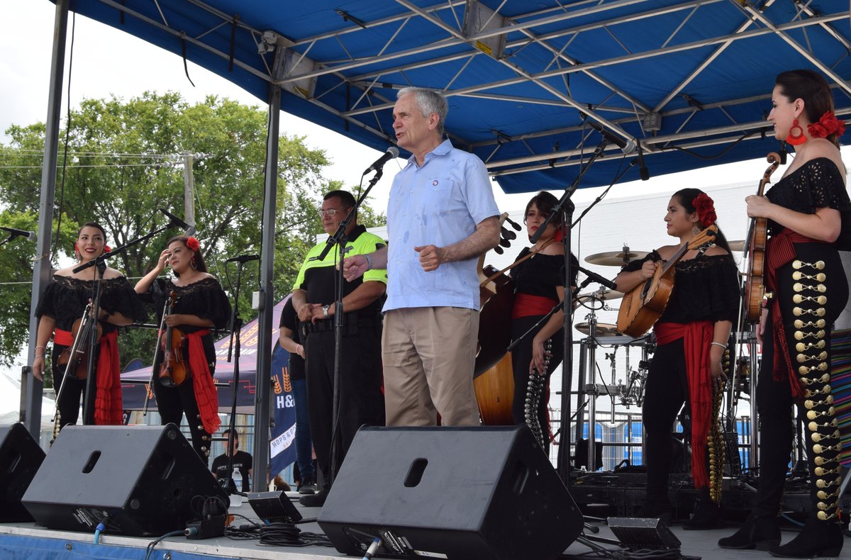 Lloyd Doggett tweet media