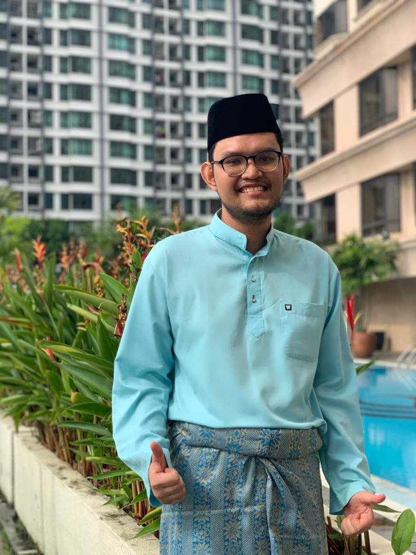 sopietamdjis's tweet photo. #LatePose
Salam akhir2 Syawal.. Esok open house la Kito.. https://t.co/fvXR2DDXT1