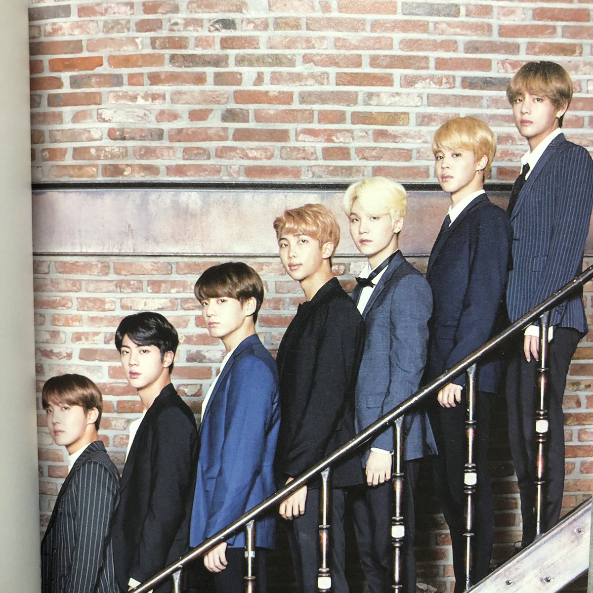 vmins_'s tweet photo. 다들 넘 잘생겼다ㅠ https://t.co/9WELuyluQ1