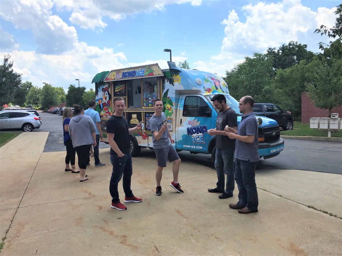 TrueCommerce's tweet photo. The Kona Ice truck visited the Cranberry, PA office yesterday to celebrate our July Birthdays! It was the perfect, summer day to enjoy some cold, sweet treats.
#AweCommittee #JulyBirthdays #Culture #TrueCommerce #AwesomeWorkEnvironment https://t.co/24zB58squg