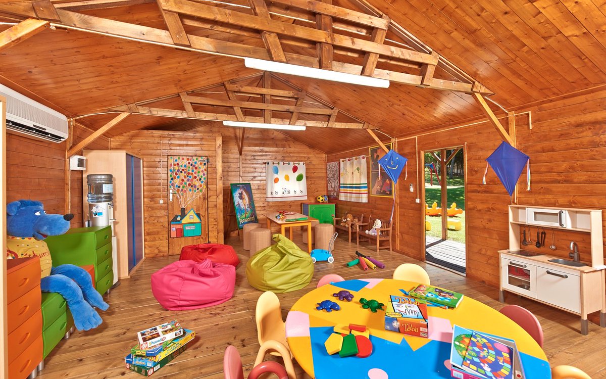 The Ria Kids Club is integrated within a vast garden space located at the heart of the Resort and is already known to be the most required activity for a Family Holidays. It offers a weekly program for children between 4 and 12 years old. Contact us to receive more information.