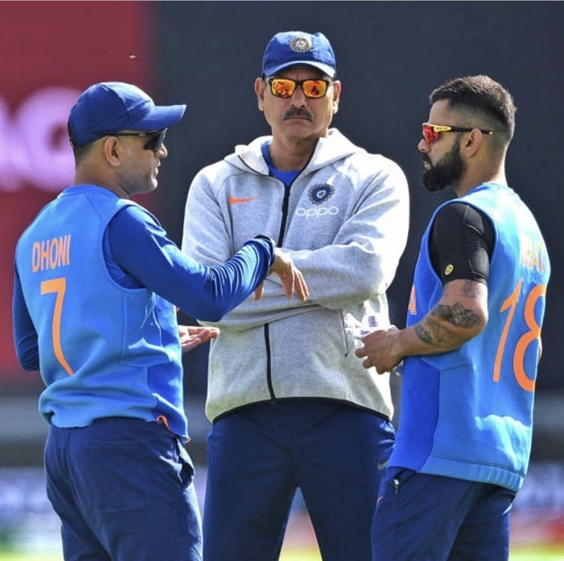 Different personalities. Both champions and mighty effective - @imVkohli @msdhoni 🇮🇳 🙏#CWC2019