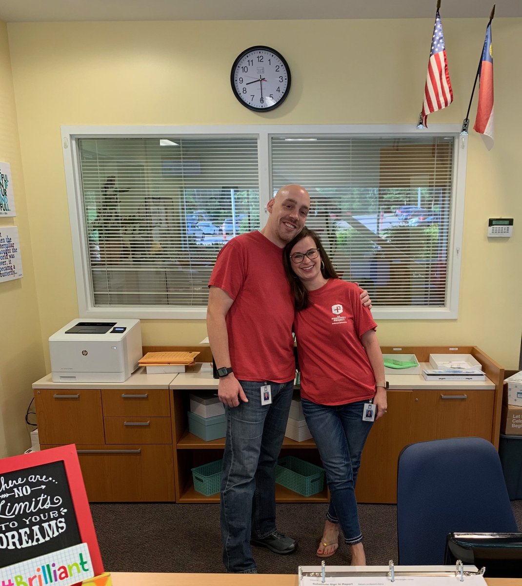 RaleighBame's tweet photo. Last day with this guy. Promise those aren't tears in my eyes. 😢
So proud of you, Joe! Northwoods is lucky to have you! 🍀 🐨 
Once a 🐧, always a 🐧!
#LPESWAKE #cultivatinglearning #otherpeoplematter https://t.co/8bLCuo3sHW