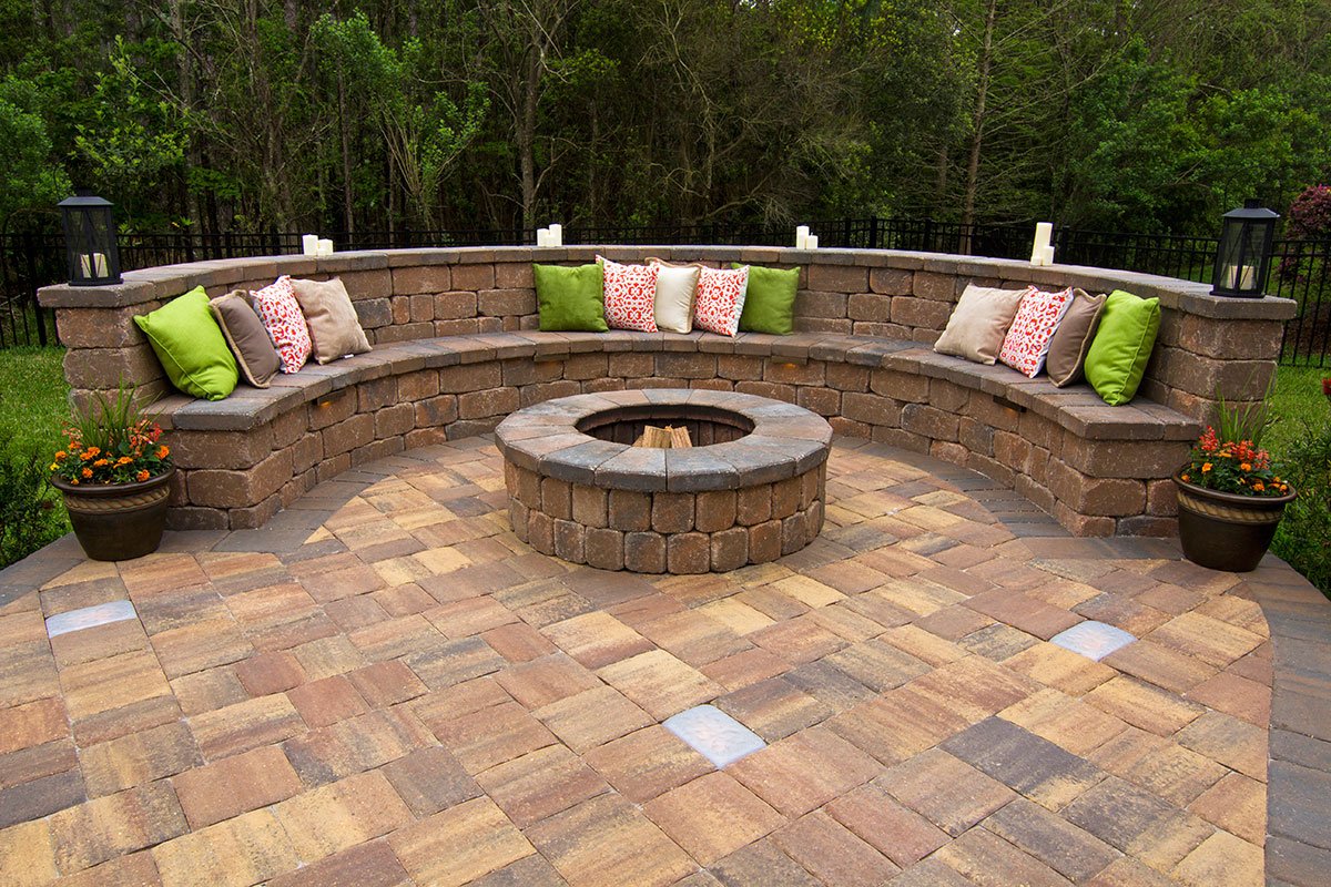 SouthwestBlock's tweet photo. What are you doing this #weekend.  We are open on Saturday from 8 am to noon.  Come in and be #inspired to build with #block. #masonry #firepit #backyardupdate #southwestblock #makinthesouthwestbeautiful #keystonewalls https://t.co/ON9glc5y9T