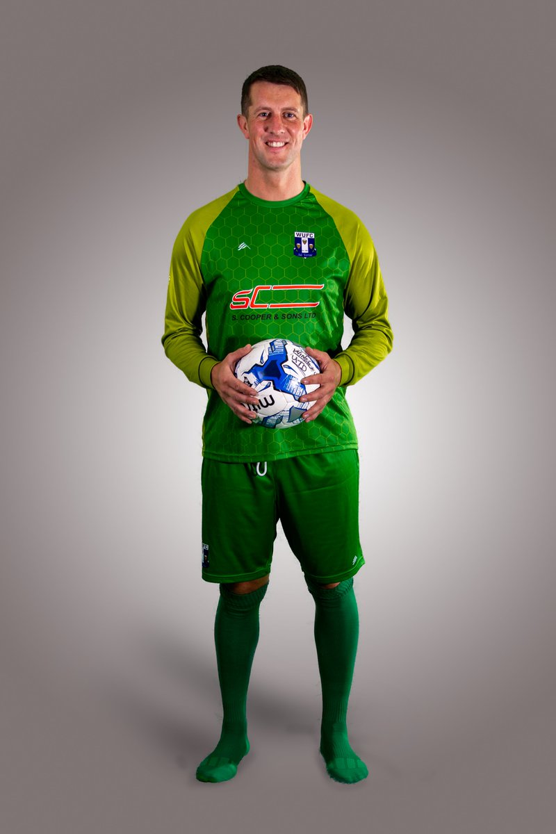 OK you lucky people, the time has come. Not 1 but 2 new kits.

New sponsors on away kit "Winsford Tool Hire" 

Both kits also feature our continued support for St Lukes Hospice.

In the coming days we will share a link where the shirts can be purchased at a very reasonable price.